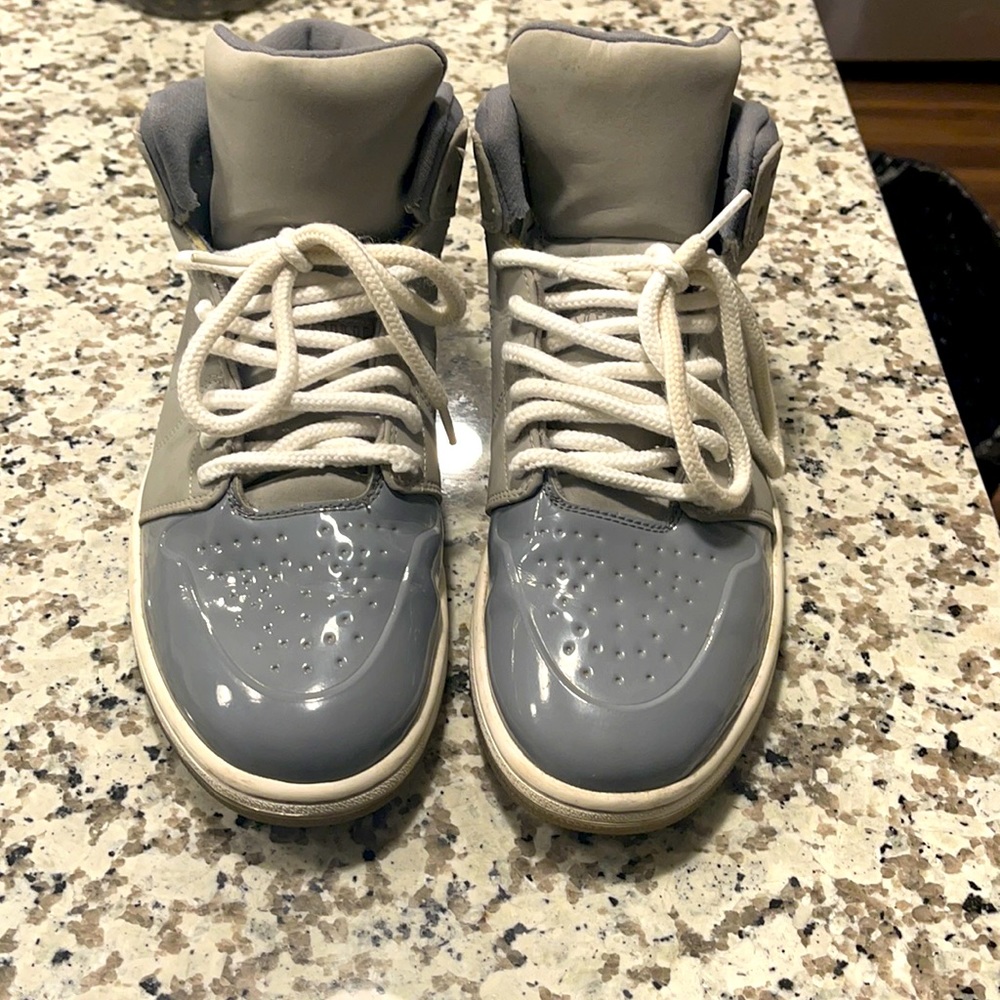 Men’s retro Jordan’s